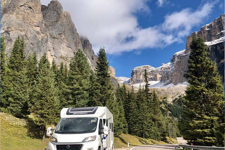 Motorhome trips and route planning - step by step guide for beginners with motorhomes or campervans